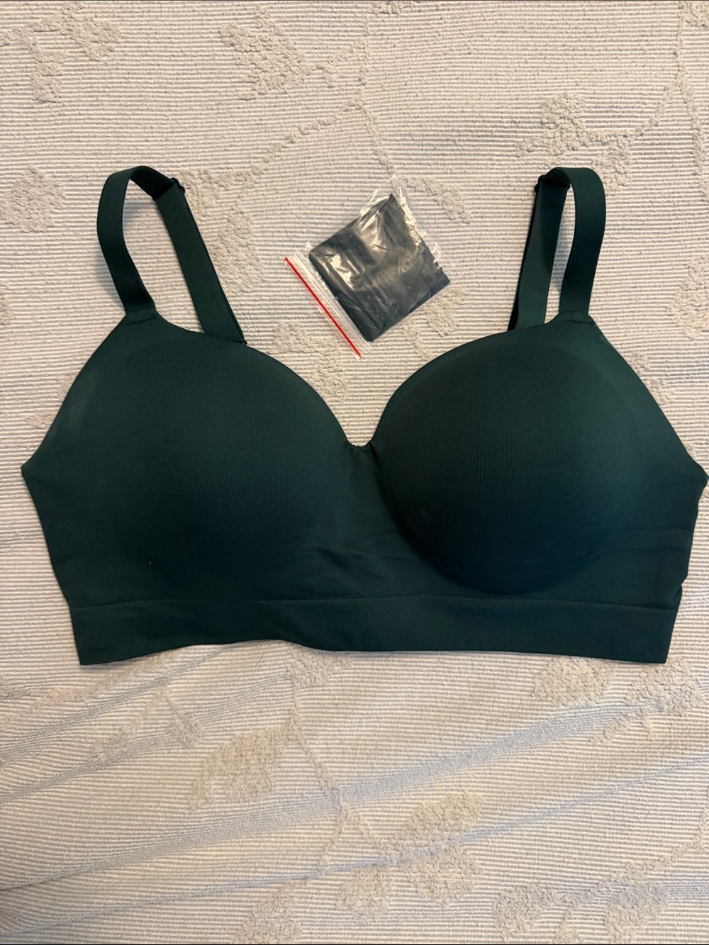 Body & Bra - Seamless Molding Bra in Deep Green - Size 2X